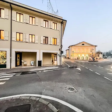 Elefante 3* Montichiari