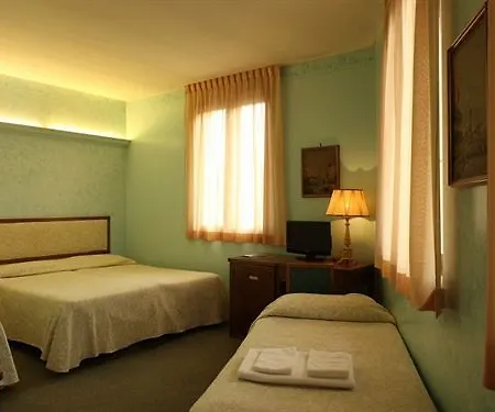 Elefante Hotel Montichiari